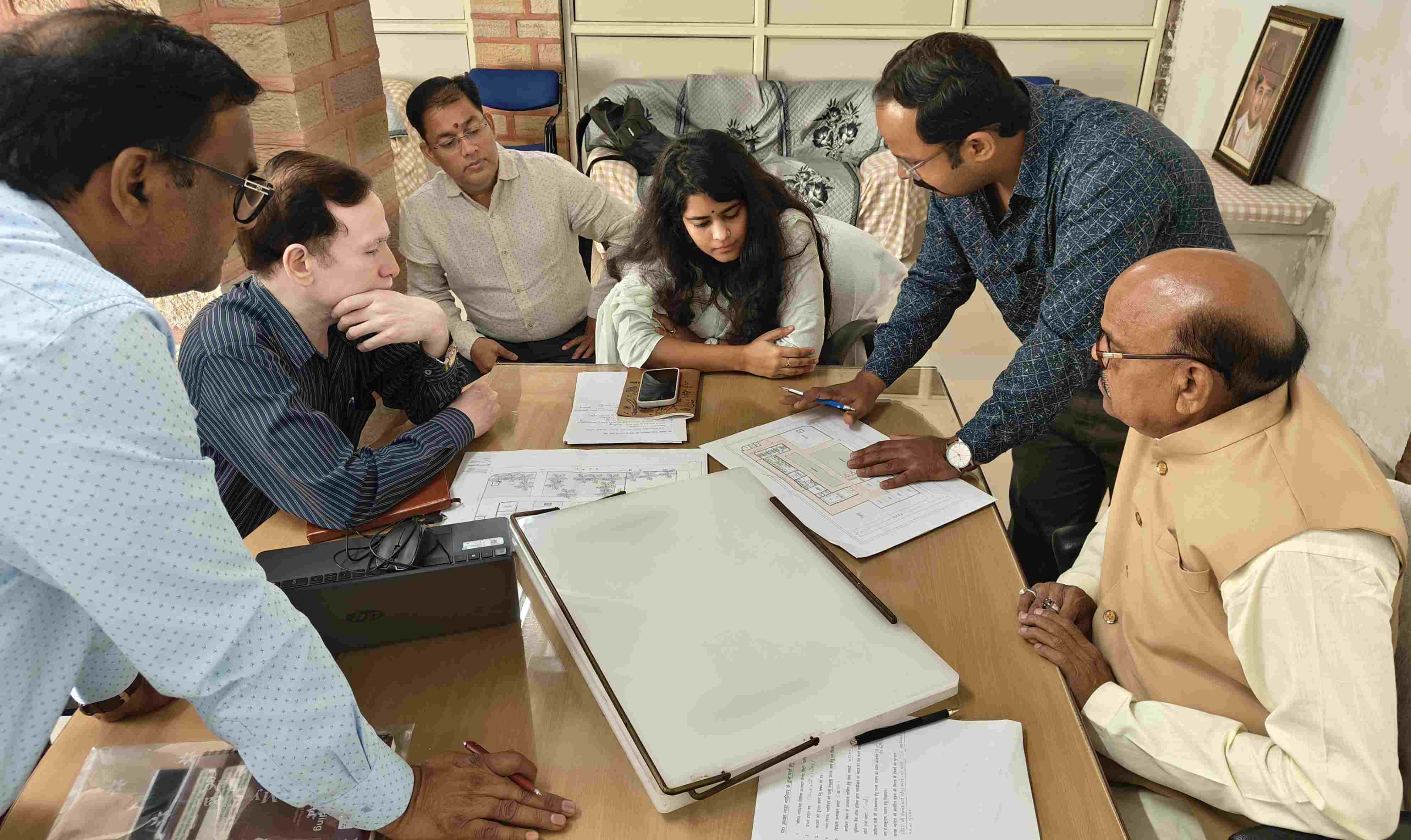 साडा अध्यक्ष अशोक शर्मा ने ली समीक्षा बैठक, सड़क-पानी से लेकर टीएमजेड की तैयारियों पर हुई चर्चा